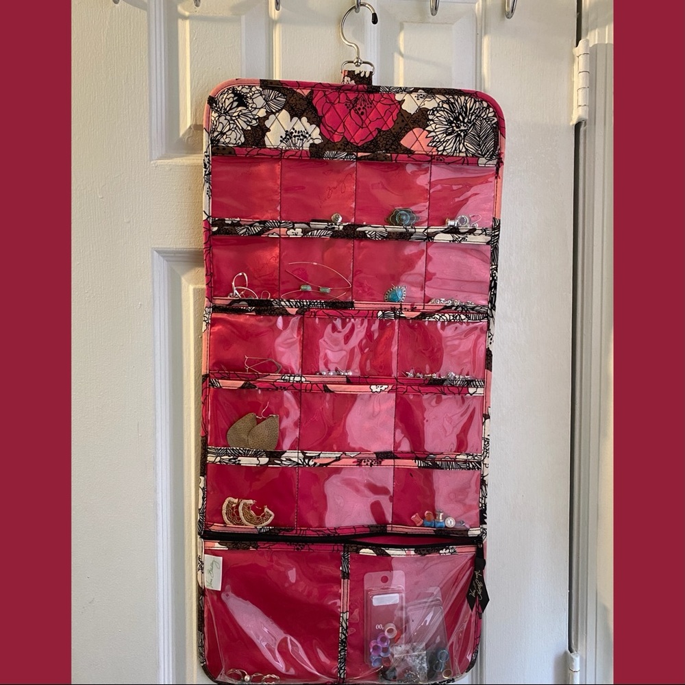 Vera Bradley hanging organizer